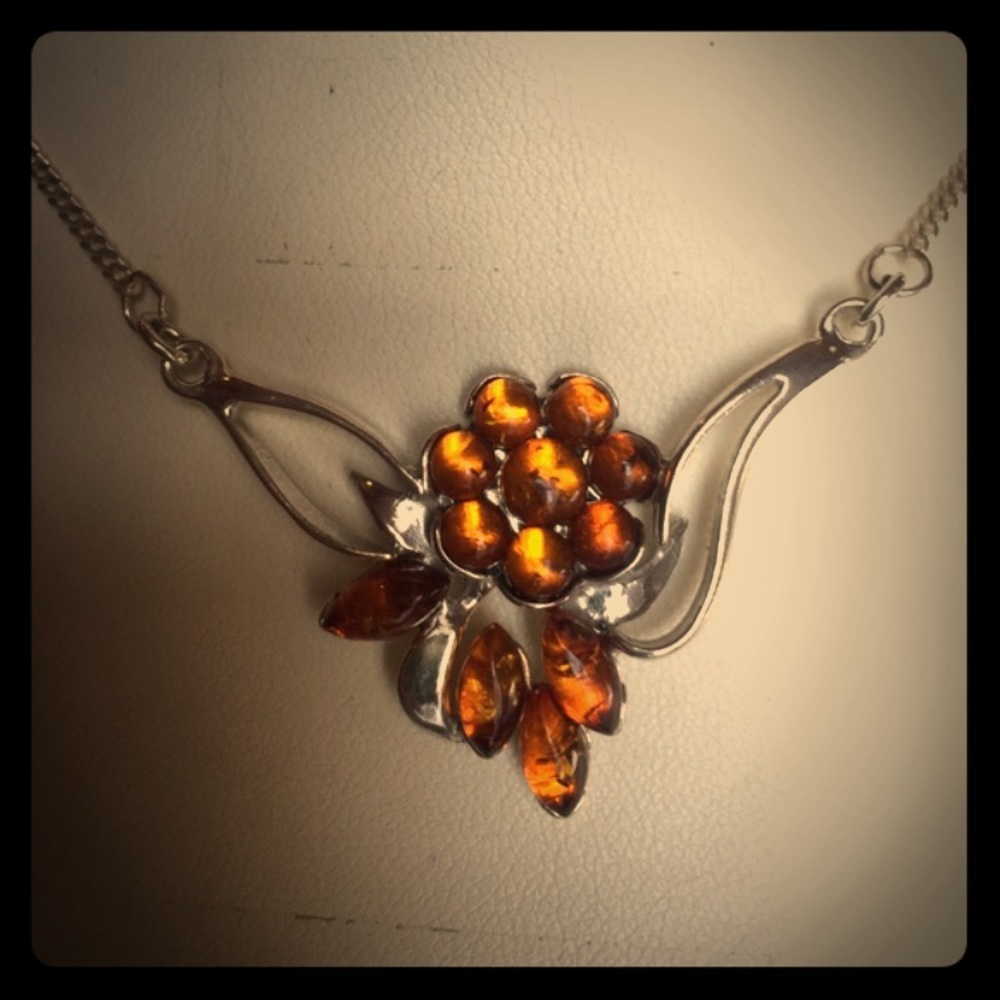🌟NIP: STERLING SILVER GENUINE AMBER NECKLACE&Gw/P